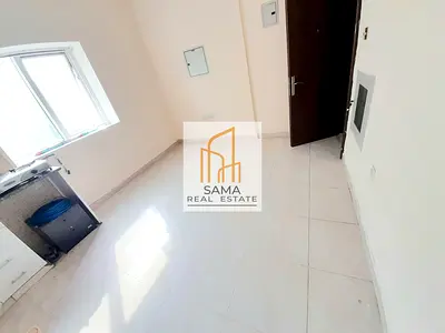 Close kitchen studio available for family Near bus station central gas Muwaileh Sharjah