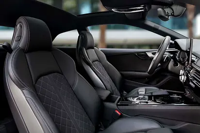 صورة 11 لـ 2024 AUDI RS5