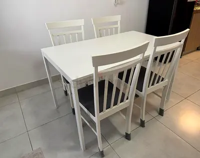 White dinning set