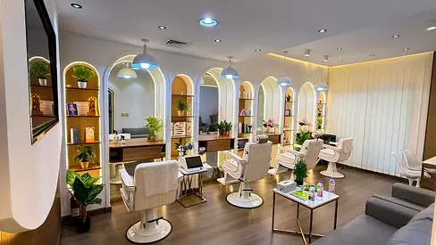 Fully Operational Women’s
Salon for Sale, Ready for Immediate
Takeover, Located near Burjuman Metro