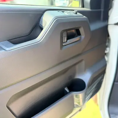 2026 Toyota HIACE 照片 6