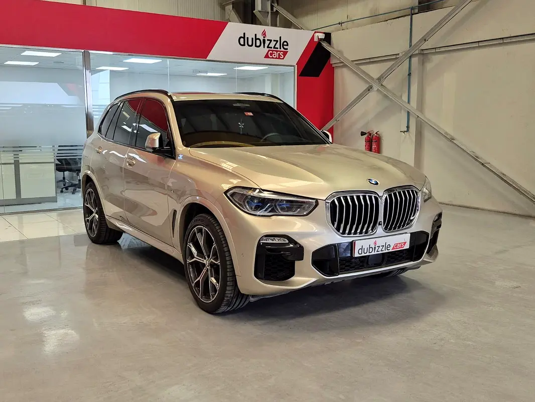 BMW X5 2019 — photo 1 of 16