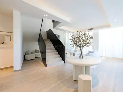 4BR | Modern Elegance | Spacious | Nature-Focused