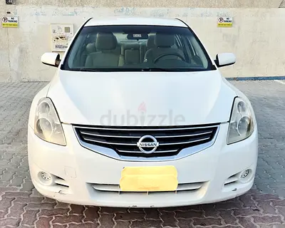 NISSAN ALTIMA Model 2012 GCC SPECS VERY CLEAN GOOD CONDITION