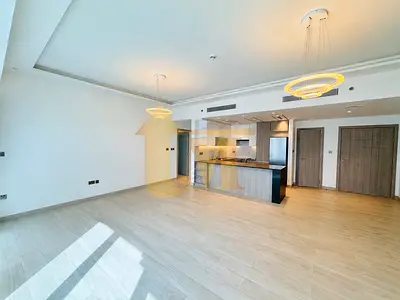 Lake View| High Floor| Best Layout