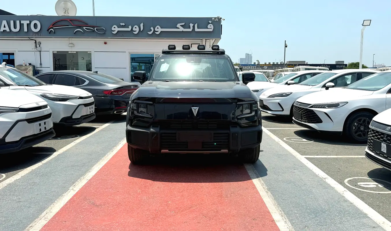 Changan Deepal G318 2024 — photo 1 of 20