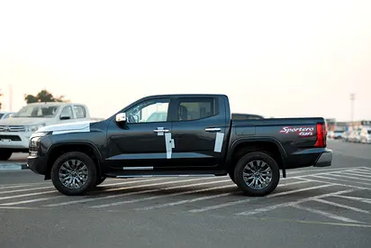 Mitsubishi L200 Sportero 2027 Brand New-2