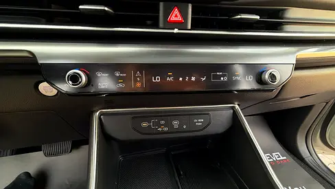 صورة مصغرة 12 لـ 2025 KIA CARNIVAL