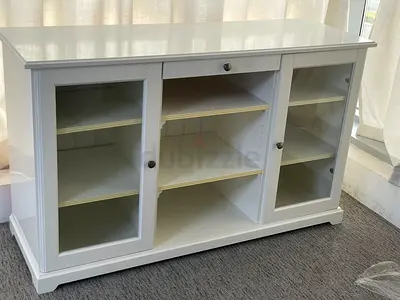 Beautiful ikea console / buffet table