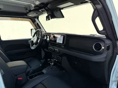 Jeep Wrangler Sahara, миниатюра 13