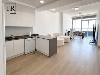 Ready to Move | Spacious | Pvt Pool | Study Room