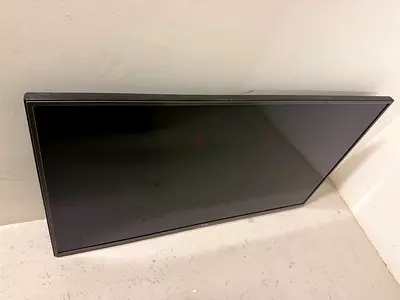 LG 47LA6210 TV - Back Panel Labels (Used)