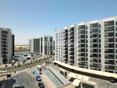 Ready To Move | Prime Location | Community Living