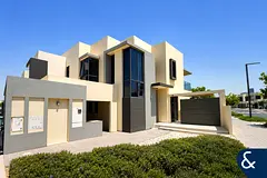 4 Bed | Corner unit | Maids Room | Large Plot
