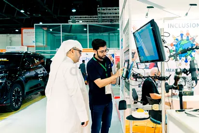 📸 Al Mamzar Photographer Videographer | Business Content, Commercial Shoots Event Coverage.