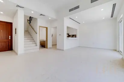 Single row | Spacious | Motivated seller