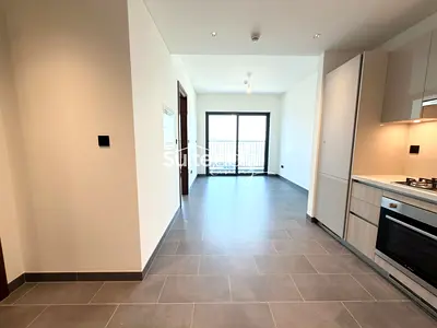Bright & Contemporary 1BR Apartment | Well-Designed