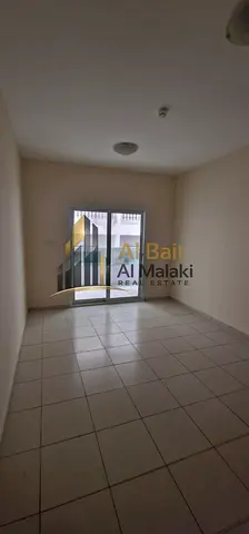 For Annual Rent – Al Majaz 3 – Sharjah Spacious and well-maintained apartment in a prime location close to all essential services Practical layout with comfortable spaces, ideal for families seeking a