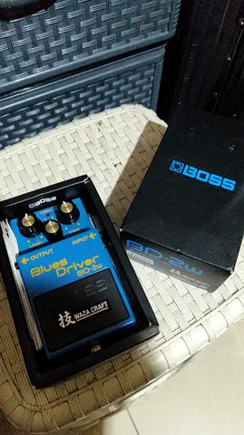 Boss waza craft blues driver