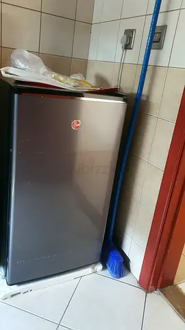 Compact single-door Hoover fridge - good working condition. As good as new