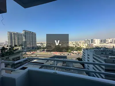 6 Cheques | Great Views |Free AC