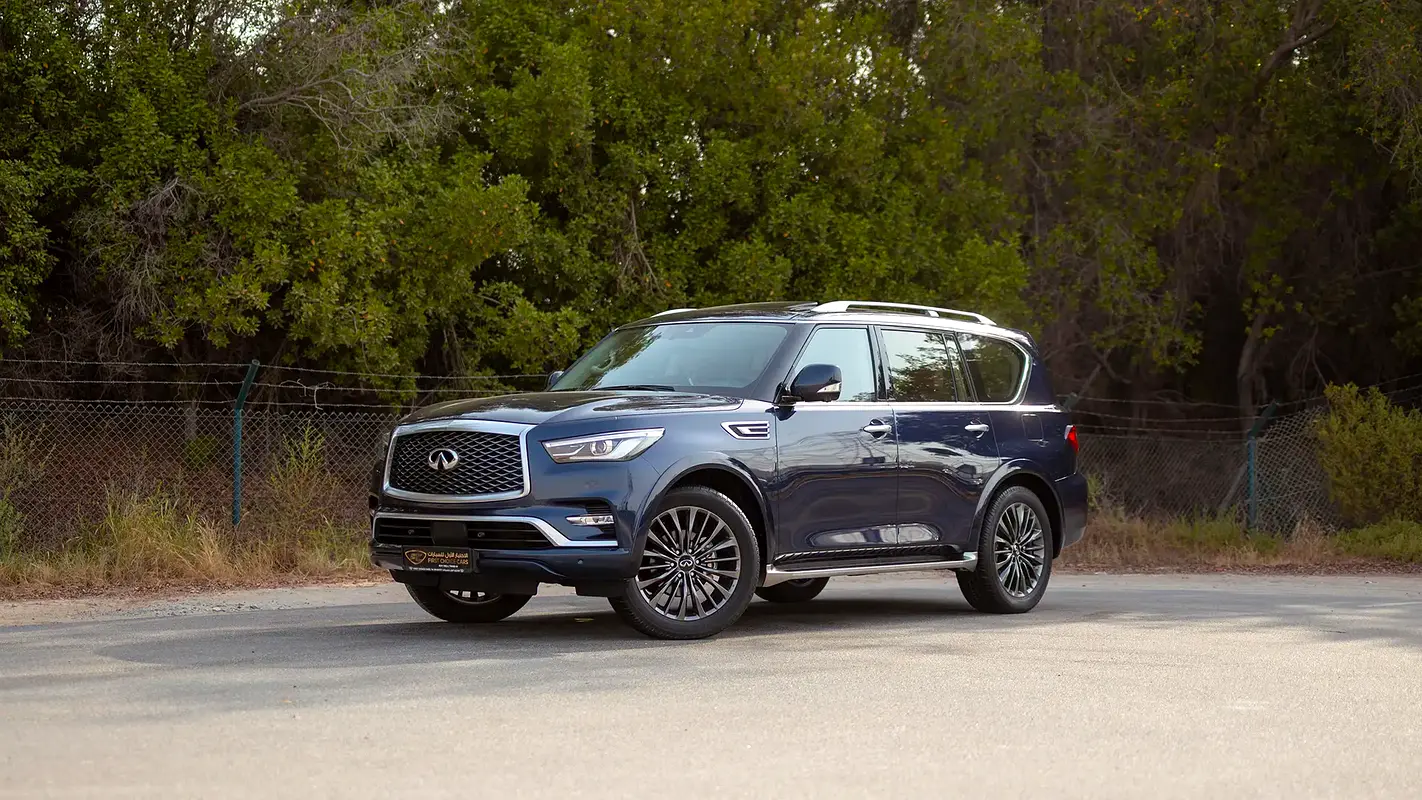Infiniti QX80 2024 — photo 1 of 19