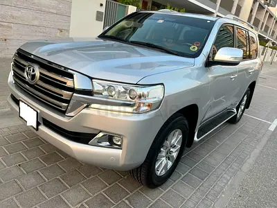 Toyota Land Cruiser 2016 EXR | GCC Specs in amazing Condition from the owner direct