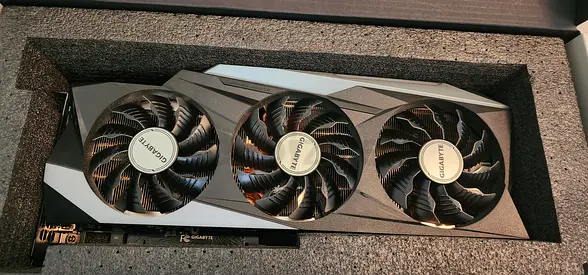 GeForce RTX 3080 Gigabyte Aorus OC GPU - Excellent condition