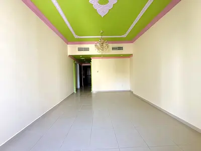 Luxury 3bhk with maid room open view 2balcony rent 61k 6cheque payment Only for family
