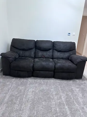 Dark brown 3-seater reclining sofa - almost new rarely used