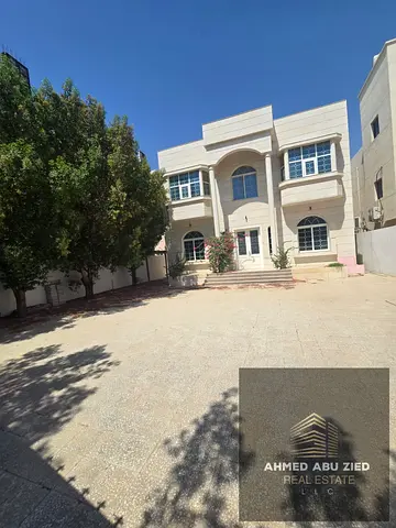 Luxury 6BR Villa for Privacy Lovers, Huge Layout, 2 Open Balconies, Central A/C, Premium Finishes, Prime Location with Easy Access to Dubai, Flex pay