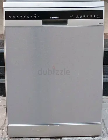 Siemens freestanding stainless steel dishwasher - good working condition