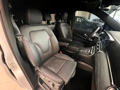 Mercedes-Benz V-Class V 300, миниатюра 11