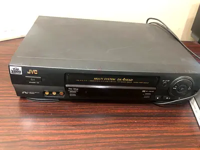 JVC Multi System DA 4Head VCR Player