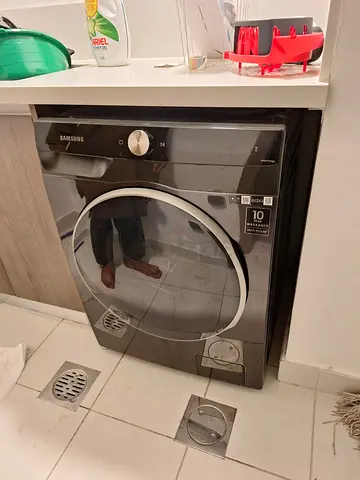 Samsung washer dryer 2in1  11.5/8kg like new condition