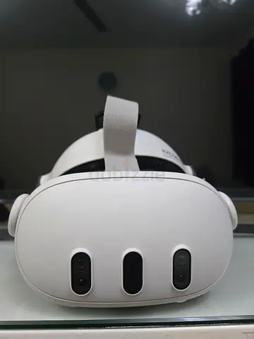 Meta Quest 3 Standalone with all accessories and games