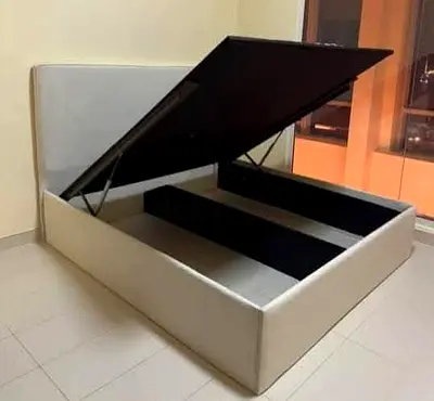 Brand new King size hydrolic storage  Family bed with Mattress Available