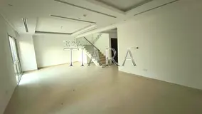 Vacant | Single Row | 4BR + Maid | Type 4S1