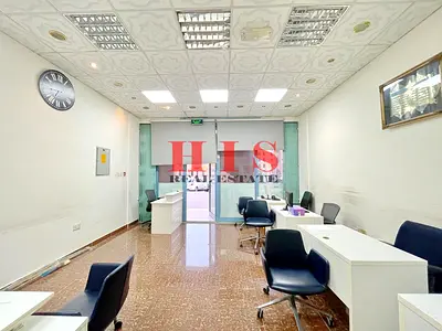 FULLY FITTED, EXCELLENT LOCATION, NEAR BUS STOP. O-06