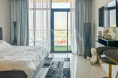 FURNISHED | POOL AND SKYLINE VIEW | PRIME LOCATION