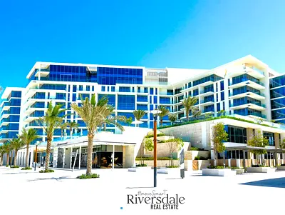 Prime location-2BHK Townhouse -Beach Front Cummuinty
