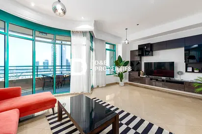 Large Layout | Panoramic Marina | Renovated