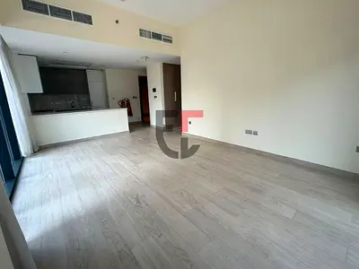 Unfurnished I Spacious I Vacant