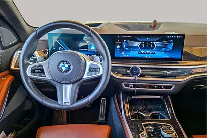 2025 BMW X7 — миниатюра 10