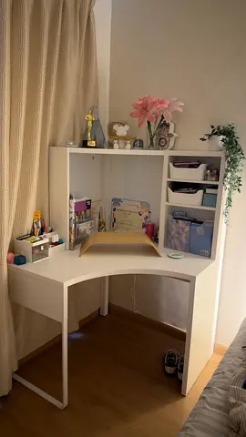 IKEA MICKE Corner Workstation - White
