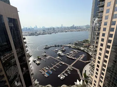 Creek Views | High Floor | Ready to Move in