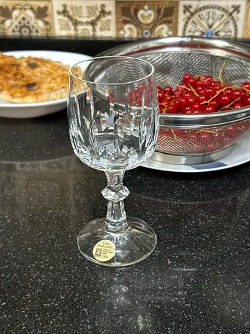 Set of 12 genuine leadCrystal Glasses over 24% (Cut Glass) New never used and in Excellent Condition