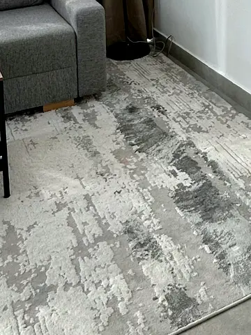 Light grey abstract area rug - 300x400cm (used, good condition)