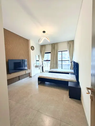Master room available for rent on sheikh zayed road near Emirates tower metro