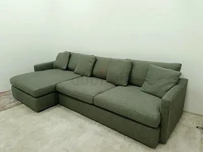 Crate and Barrel Lounge Deep model 4 seater lshape sofa